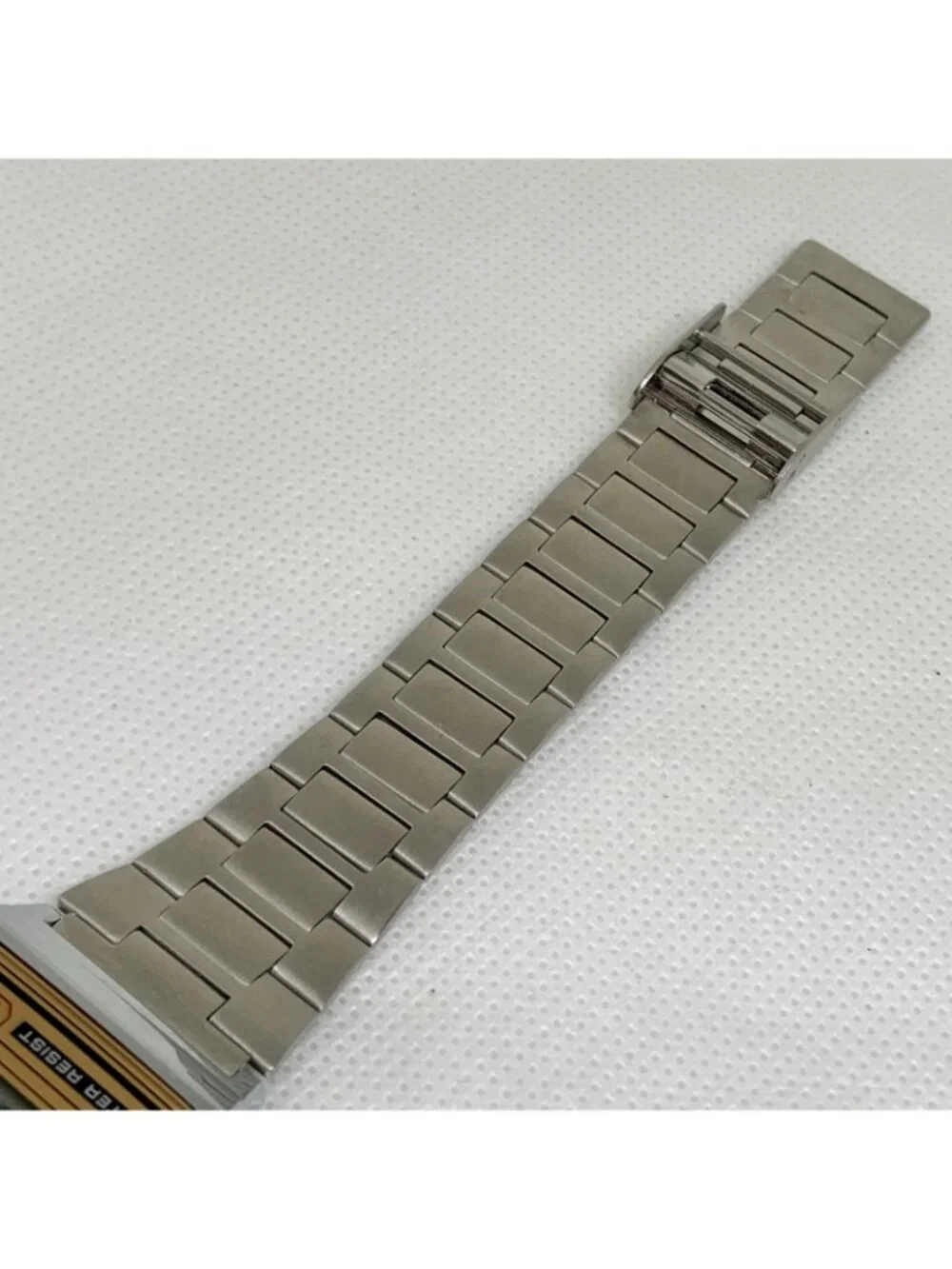Vintage Casio Alarm Chrono WR digital watch 33mm silver tone 593 A158We running